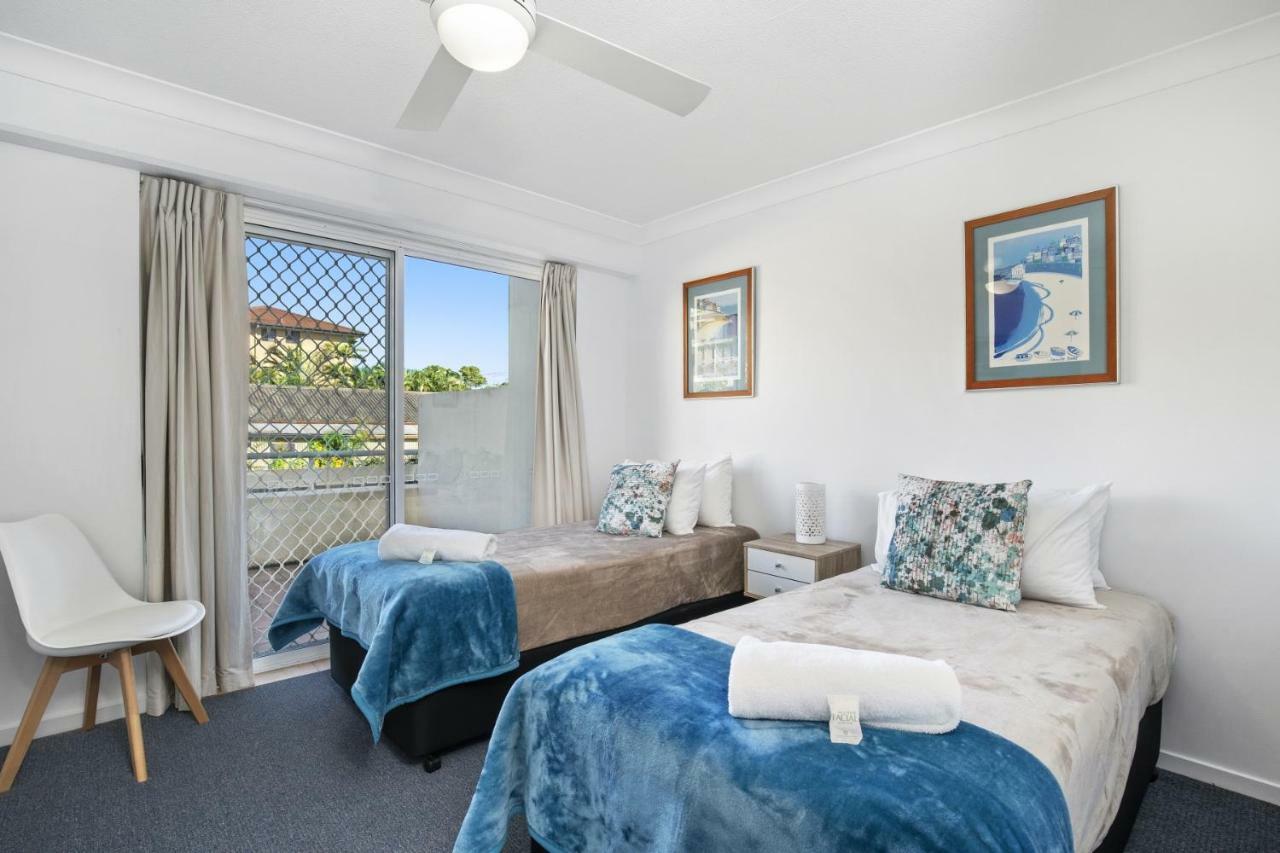 Kirra Palms Holiday Apartments Gold Coast Exterior photo