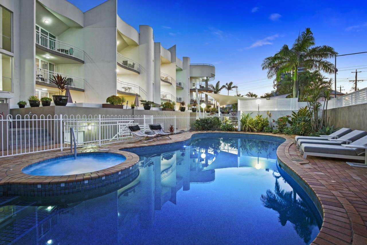 Kirra Palms Holiday Apartments Gold Coast Exterior photo