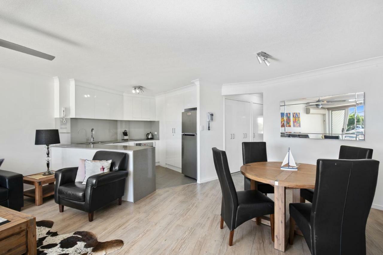 Kirra Palms Holiday Apartments Gold Coast Exterior photo