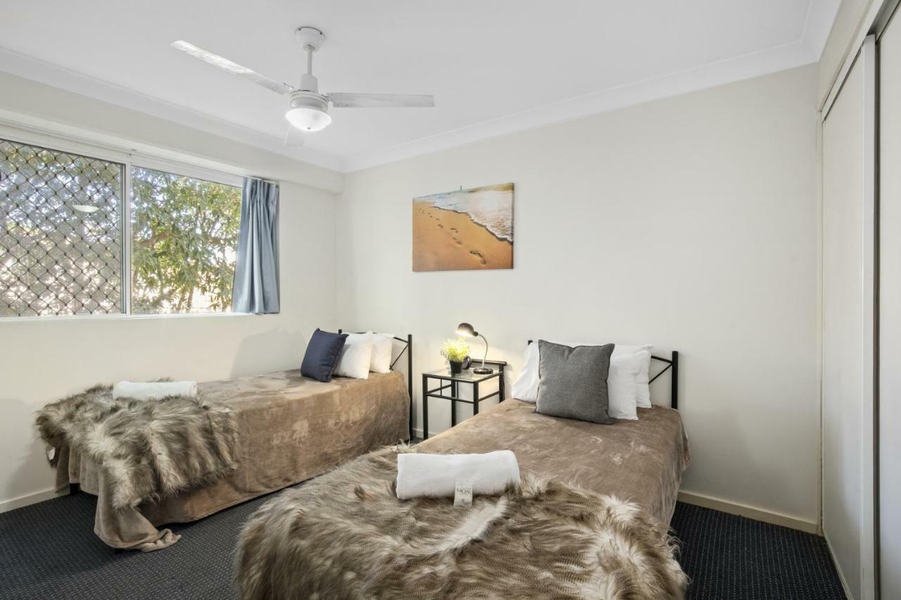 Kirra Palms Holiday Apartments Gold Coast Exterior photo