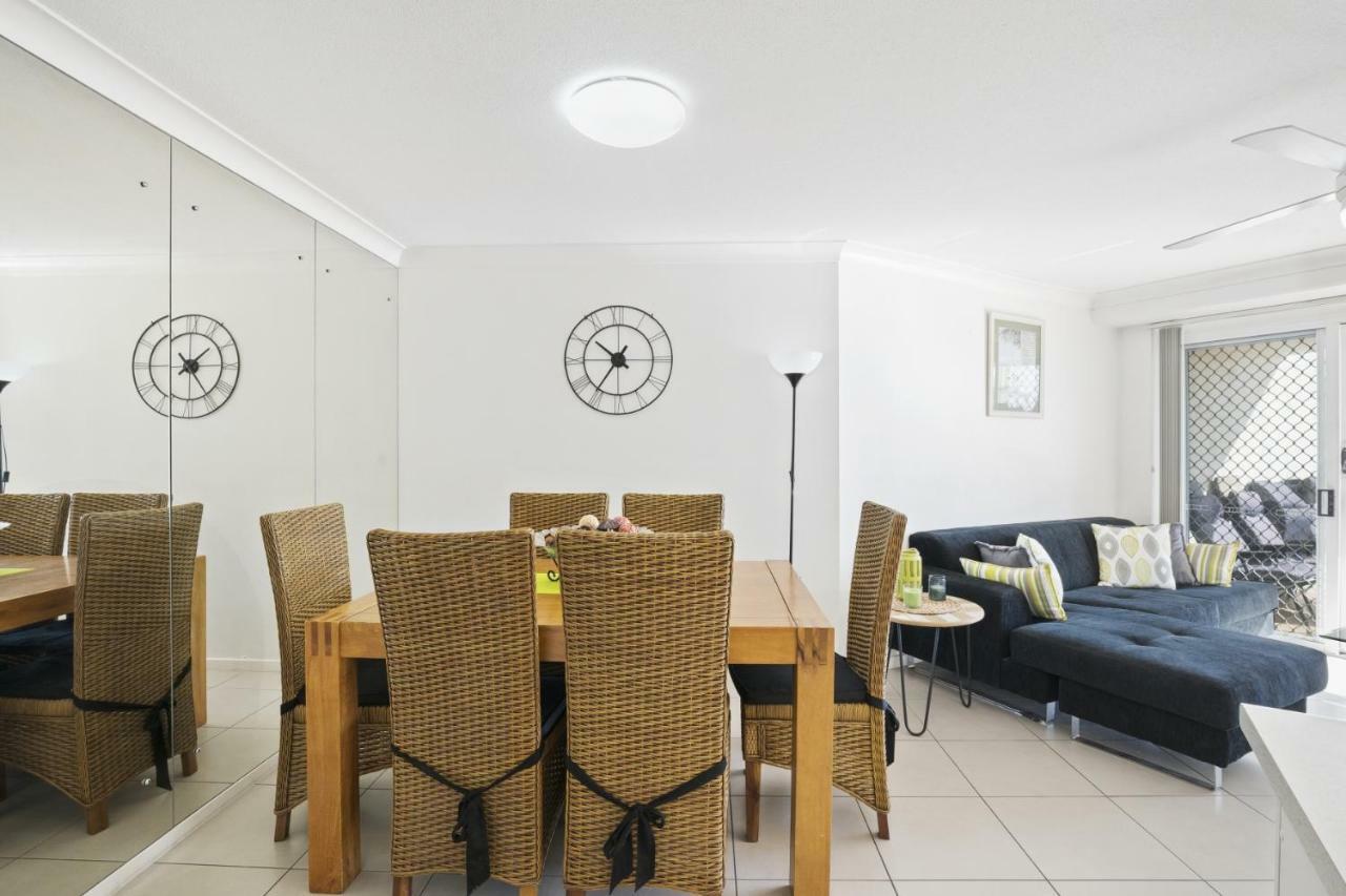 Kirra Palms Holiday Apartments Gold Coast Exterior photo
